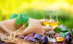 Tutto sui distillati: quali sono e che differenza c’è coi liquori?