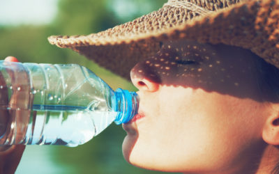 E’ proprio vero che bere acqua fa bene alla salute? Anche qui non bisogna esagerare!
