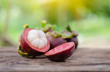 Le proprietà del mangostano, i suoi utilizzi e le rare controindicazioni