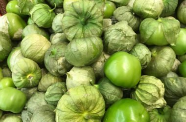Cos’è il tomatillo (o pomodoro messicano) e come si usa in cucina
