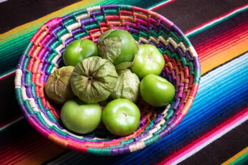 Cos’è il tomatillo (o pomodoro messicano) e come si usa in cucina