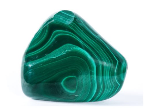 Tutto sulla Malachite, una pietra verde che allontana le negatività e dà nuova energia