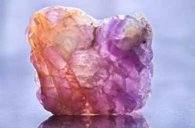 Fluorite, definita la pietra del genio, dona la libertà di parola