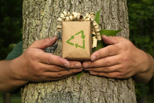 10 regali di Natale ecosostenibili che diranno molto di te