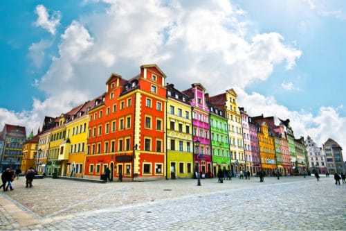 Quali sono le città più colorate del mondo? Un giro del mondo… a colori!