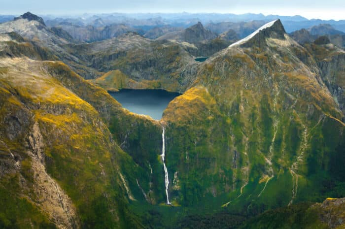 cascate più belle del mondo: cascate sutherland nuova zelanda
