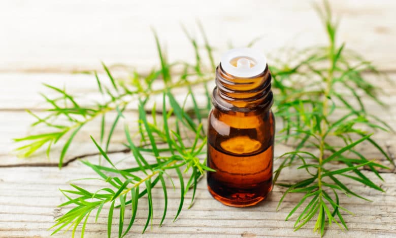 Tea tree oil per brufoli