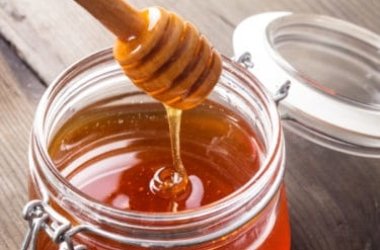 Miel de fleurs sauvages : propriétés bénéfiques et utilisations en cuisine