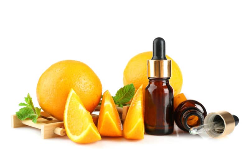 Fornisce Un Olio Di Largo Uso In Profumeria