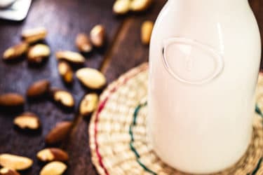 Latte di castagna: cremoso ed ipernutriente, è perfetto anche per i celiaci