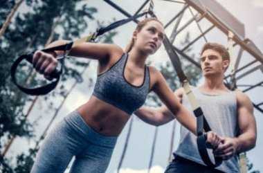Tutto sul trx, il fantastico attrezzo che allena tutto il corpo in maniera armoniosa
