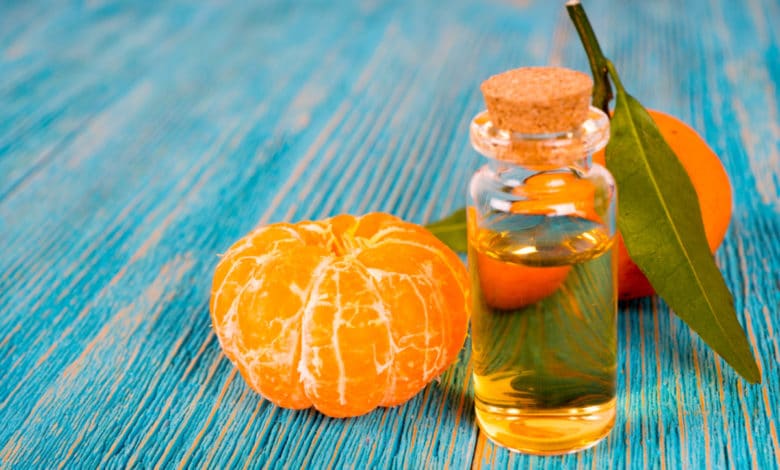 olio essenziale di mandarino