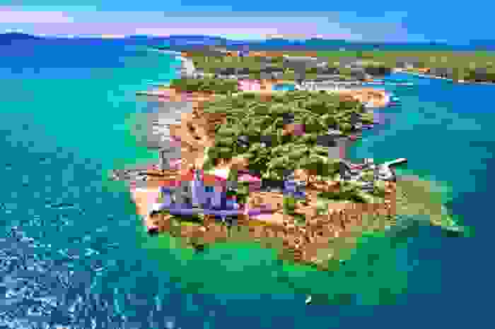 isole senza auto