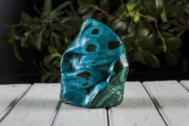 Crisocolla, la pietra blu-verde che riduce il nervosismo donando calma e tranquillità