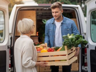Frutta e verdura bio direttamente dal contadino: in Francia si chiama Amap, in Italia Alveare che dice sì