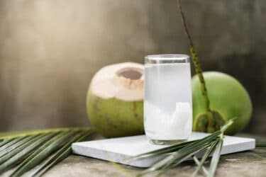 L’acqua di cocco, la bevanda ideale per gli sportivi, ma non solo