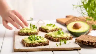 mangiare un avocado