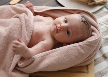Detersivo per neonato con ingredienti naturali: la guida completa
