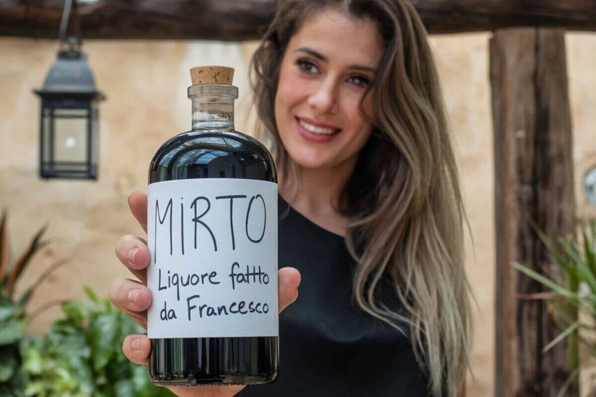 Come fare il mirto in casa: ricetta, curiosità e trucchi per non sbagliare