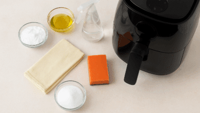 Come pulire la friggitrice ad aria in modo naturale (e farla tornare come nuova!)
