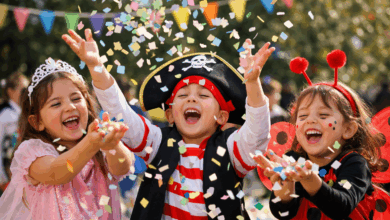 Bambini che festeggiano il Carnevale con coriandoli di carta biodegradabile