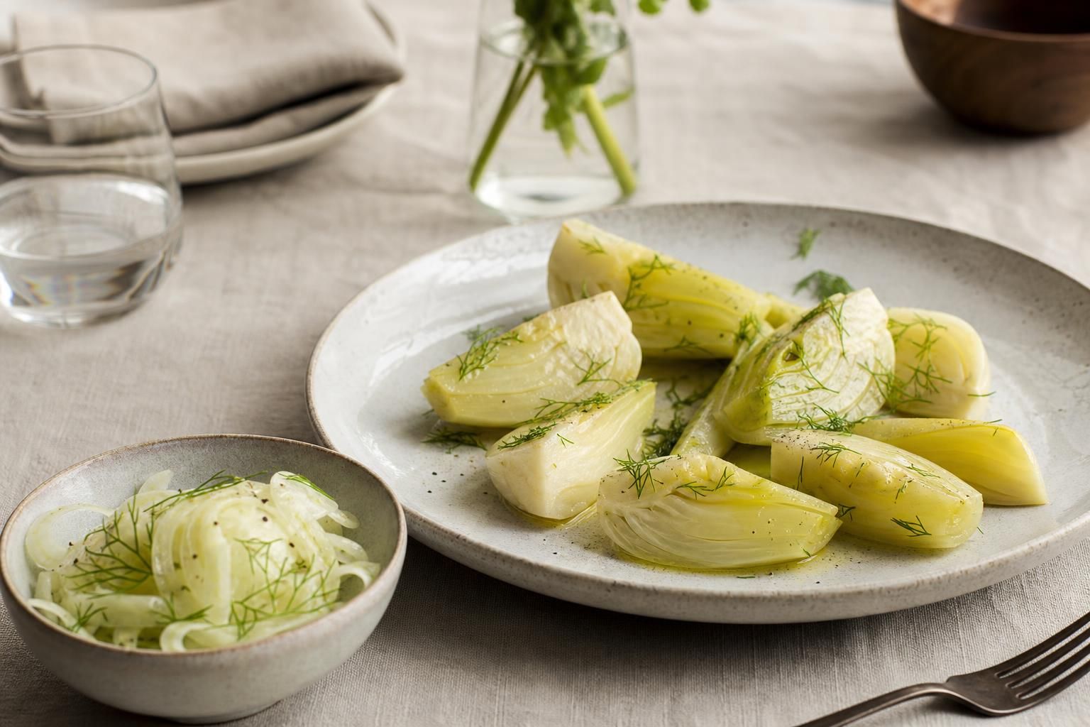 Finocchi crudi o cotti? Quando aiutano di più digestione e pancia sgonfia - approfondimento