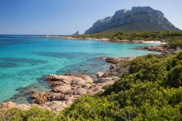 Tavolara senza resort: perché lo stop tutela Sardegna e cittadini
