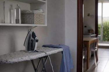 Acqua demineralizzata in casa: 8 usi pratici che evitano calcare e sprechi