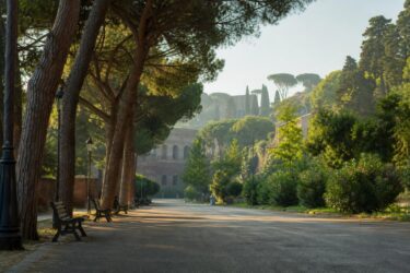 Pancia più sgonfia camminando: quanti minuti al giorno fanno la differenza